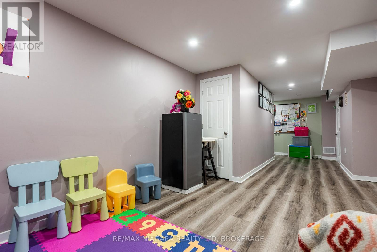 201 Windsor Street, Welland (Broadway), Ontario  L3C 7E3 - Photo 32 - X12495806