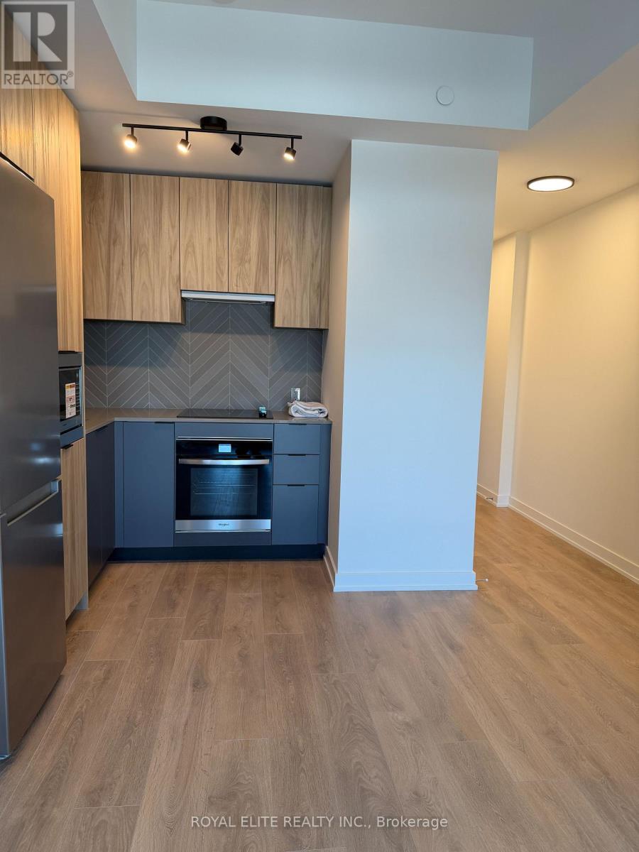 513 - 1037 The Queensway, Toronto, Ontario  M8Z 0H5 - Photo 6 - W12501014