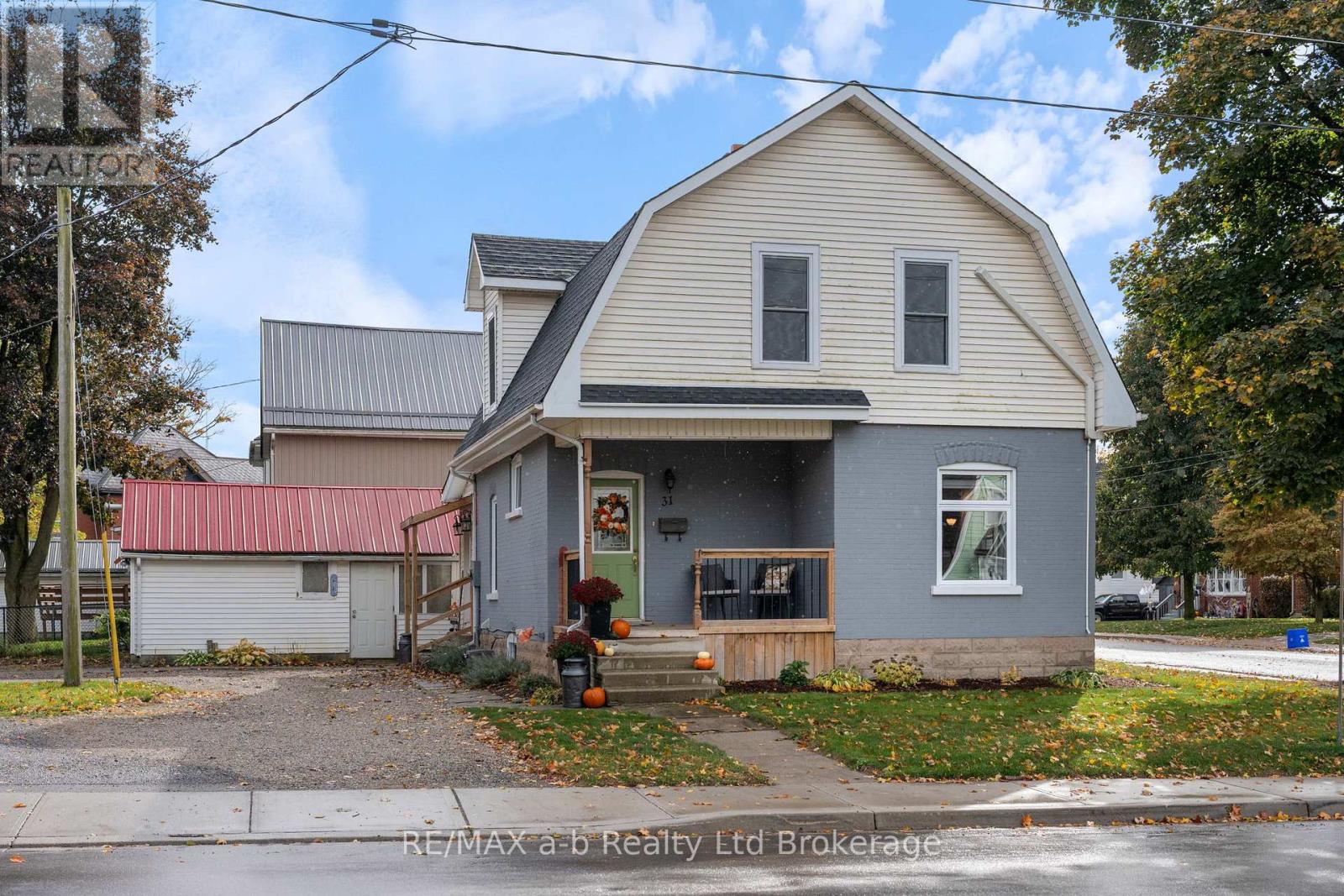 31 Concession Street W, Tillsonburg, Ontario  N4G 1R4 - Photo 21 - X12479493