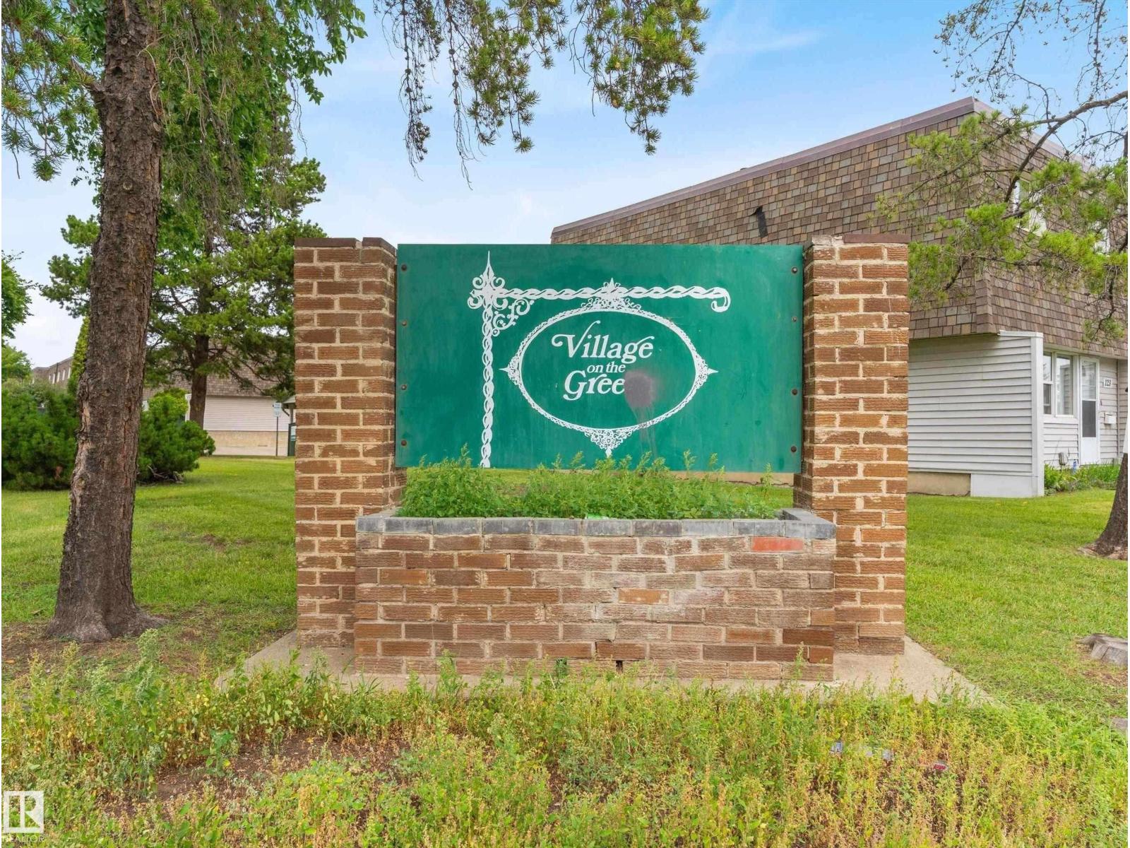 713 VILLAGE ON THE GREEN NW, Edmonton, Alberta