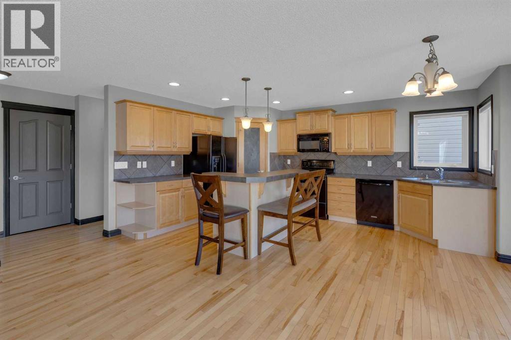 368 Kincora Drive Nw, Calgary, Alberta  T3R 1N3 - Photo 8 - A2262997