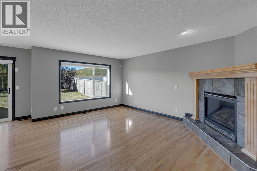 368 Kincora Drive Nw, Calgary, Alberta  T3R 1N3 - Photo 5 - A2262997