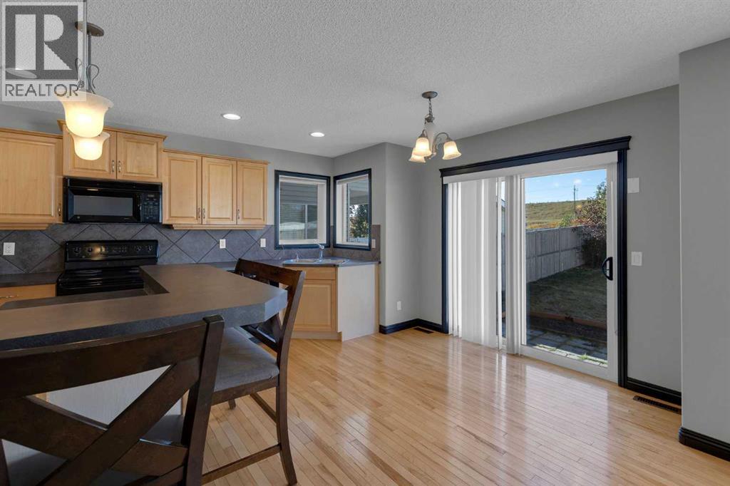 368 Kincora Drive Nw, Calgary, Alberta  T3R 1N3 - Photo 12 - A2262997