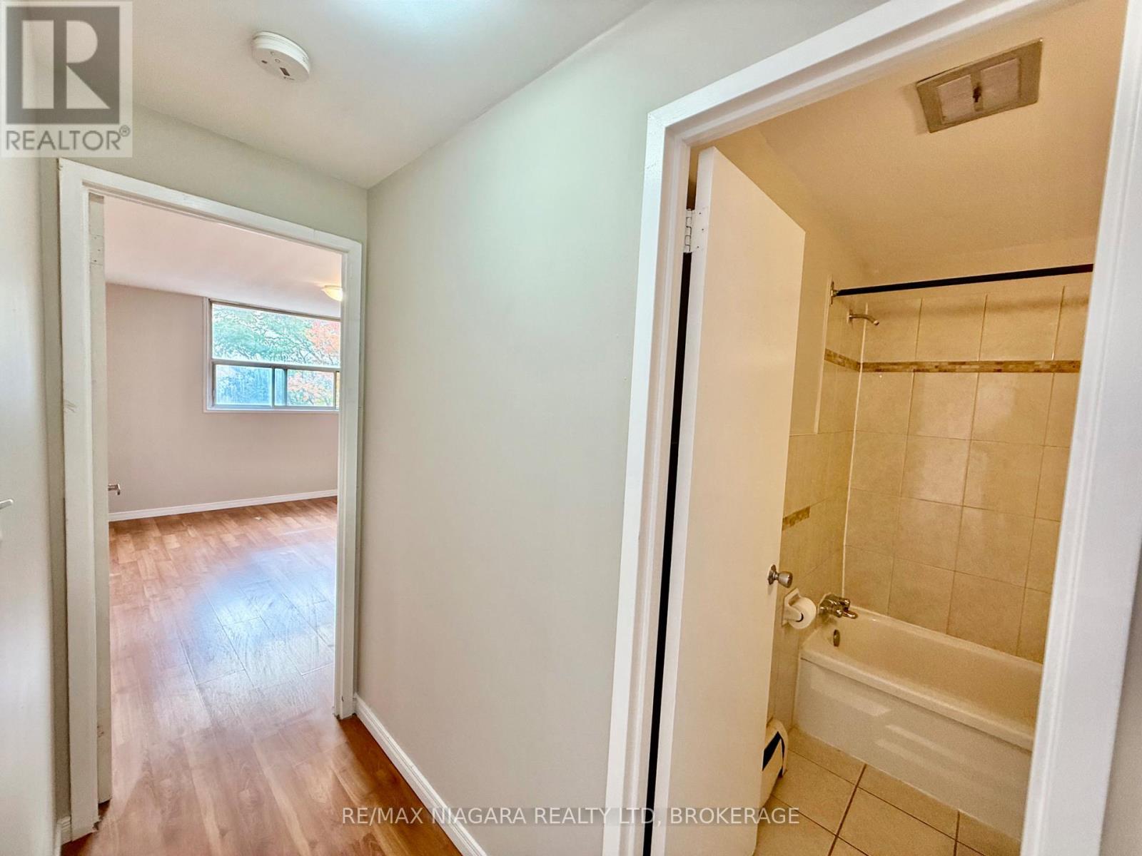 309 - 7 Riverview Boulevard, St. Catharines, Ontario  L2T 3L5 - Photo 19 - X12479306