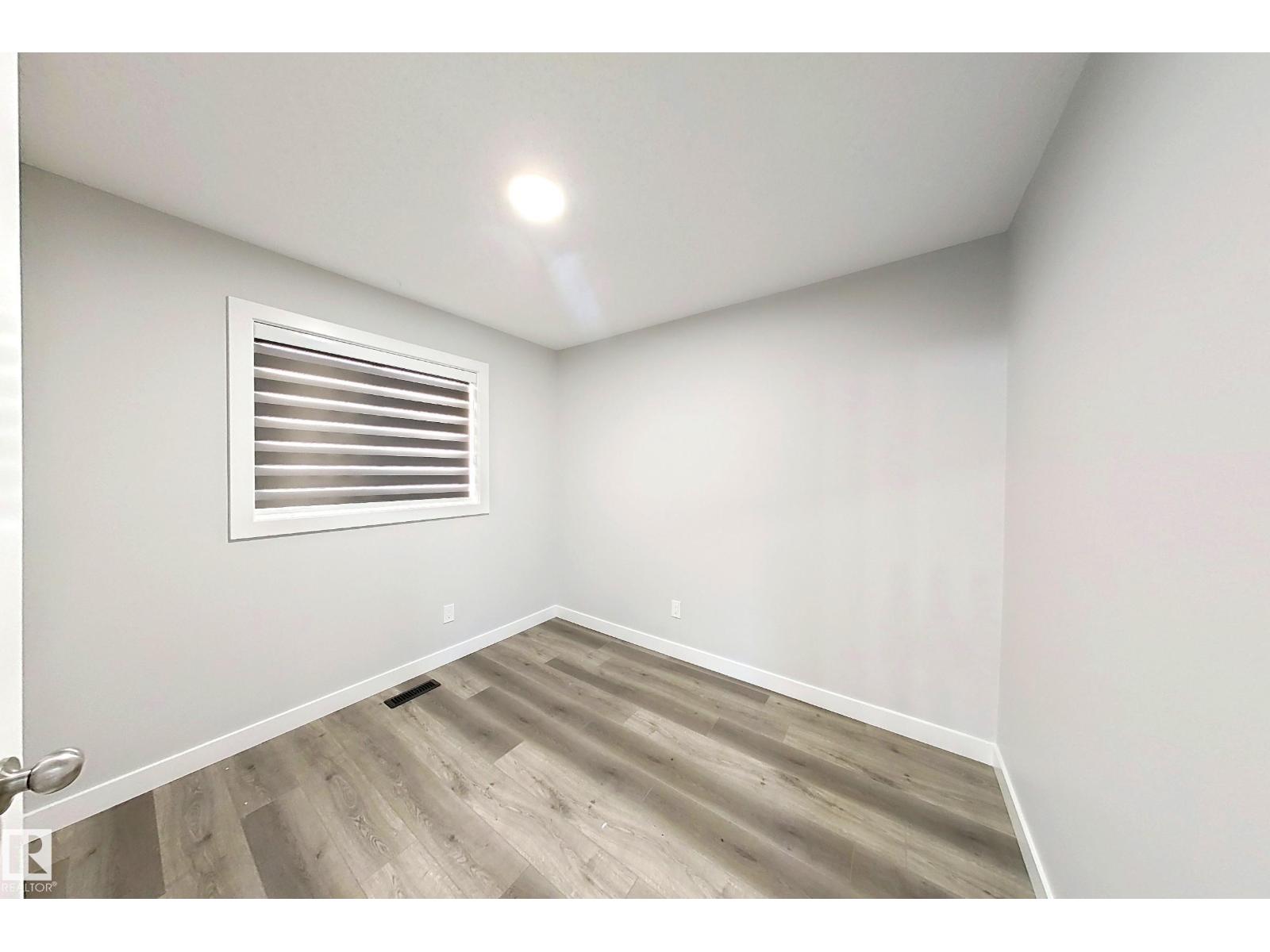 3415 25 St Nw, Edmonton, Alberta  T6T 0B1 - Photo 11 - E4464475