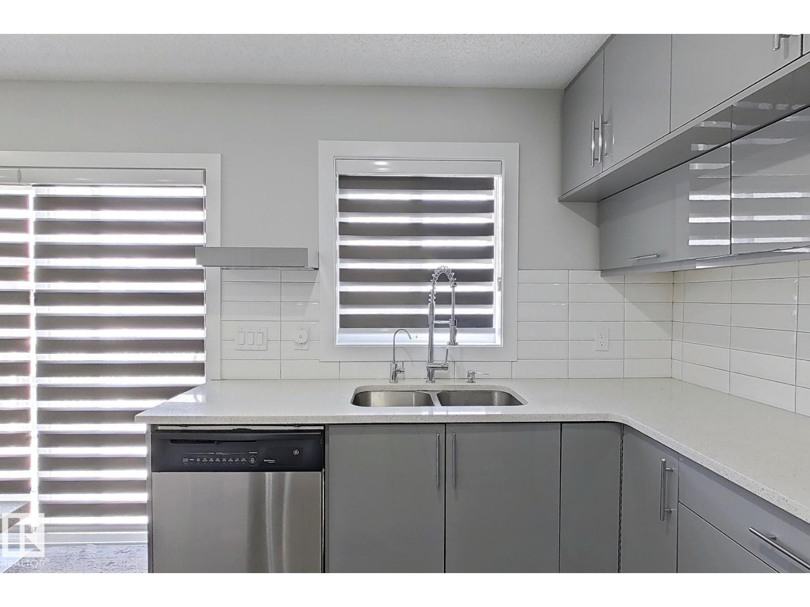 3415 25 St Nw, Edmonton, Alberta  T6T 0B1 - Photo 15 - E4464475