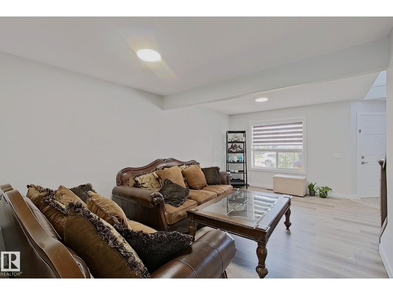 3415 25 St Nw, Edmonton, Alberta  T6T 0B1 - Photo 19 - E4464475