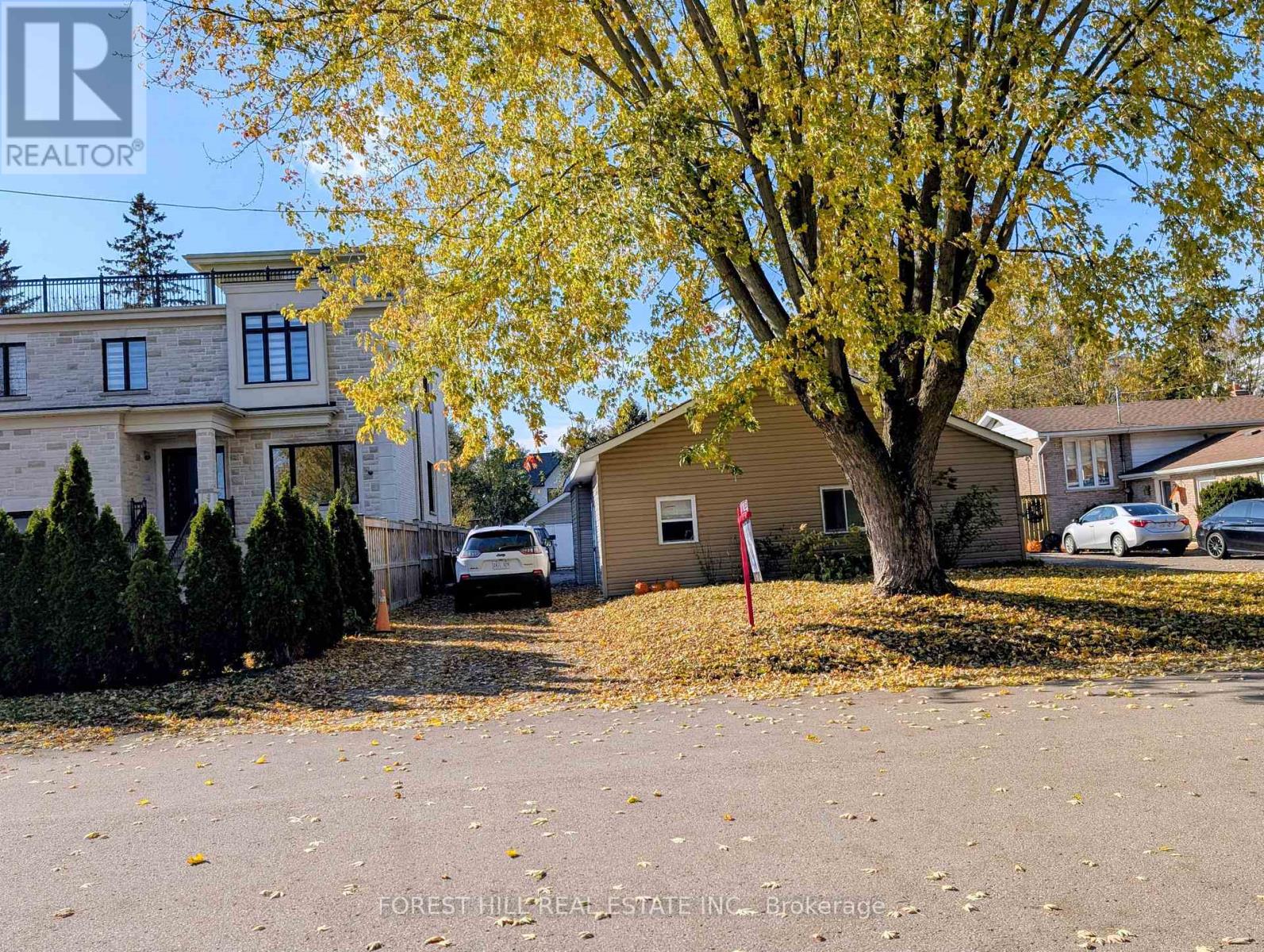 26 RIVER DRIVE, East Gwillimbury, Ontario