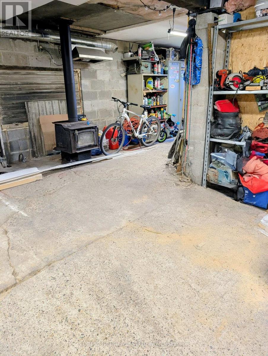 26 River Drive, East Gwillimbury, Ontario  L9N 1A6 - Photo 14 - N12496130