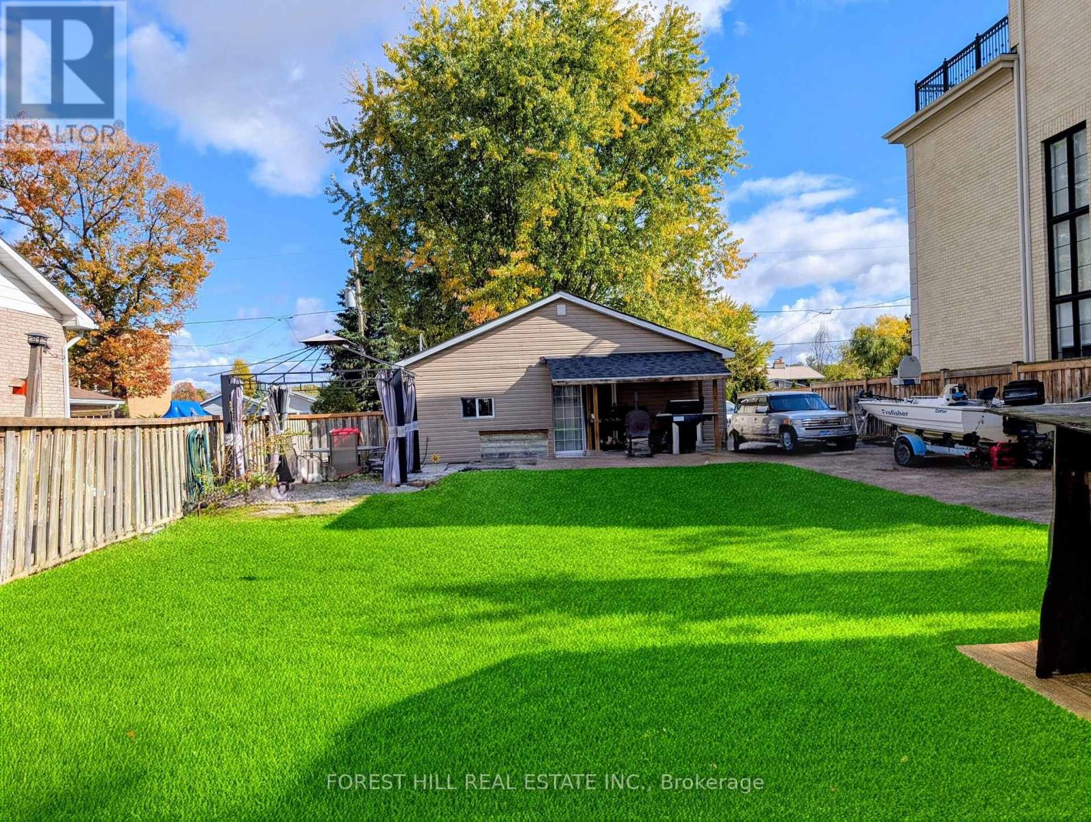 26 River Drive, East Gwillimbury, Ontario  L9N 1A6 - Photo 12 - N12496130