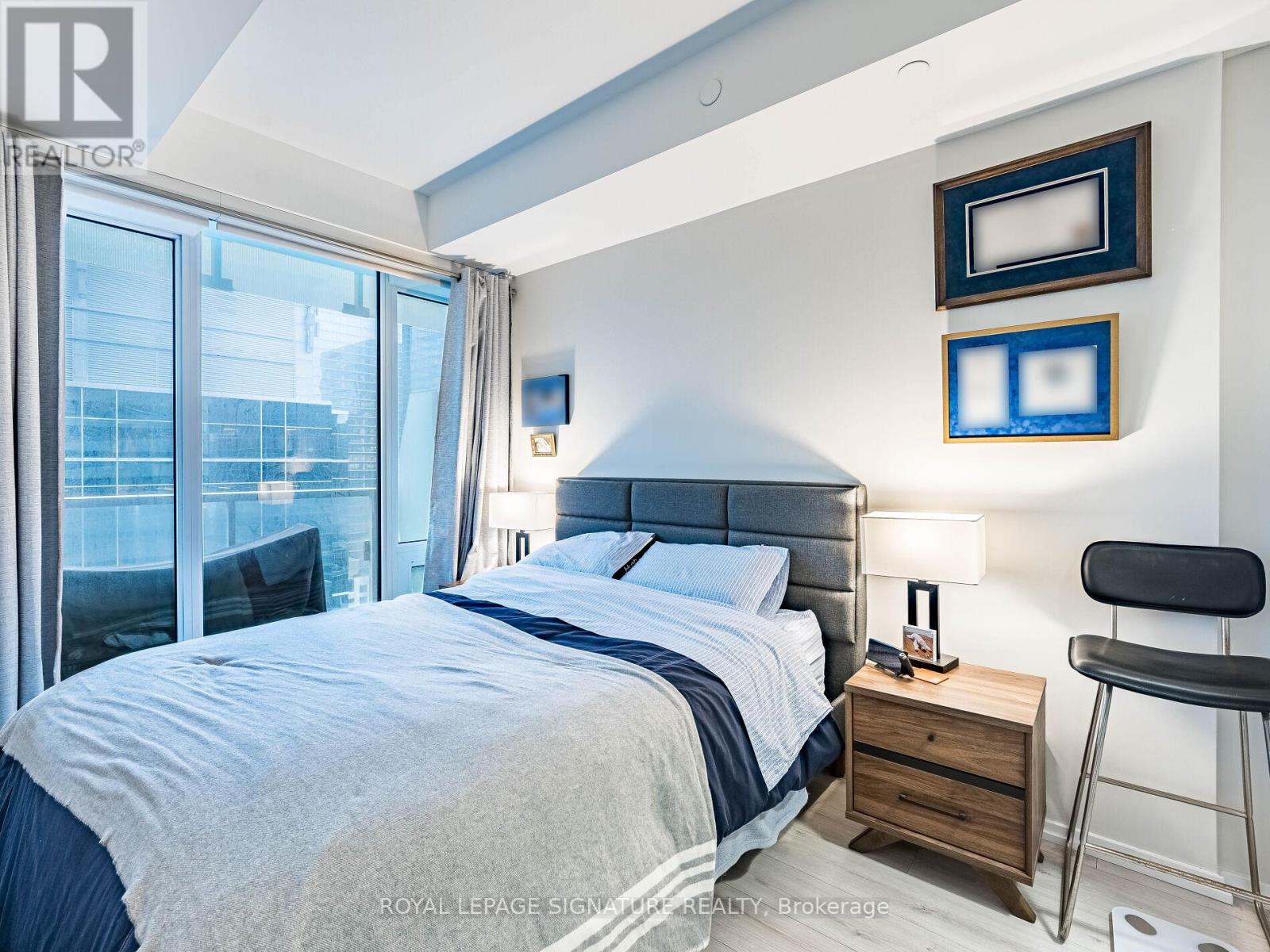 2107 - 197 Yonge Street, Toronto, Ontario  M5B 0C1 - Photo 16 - C12501062