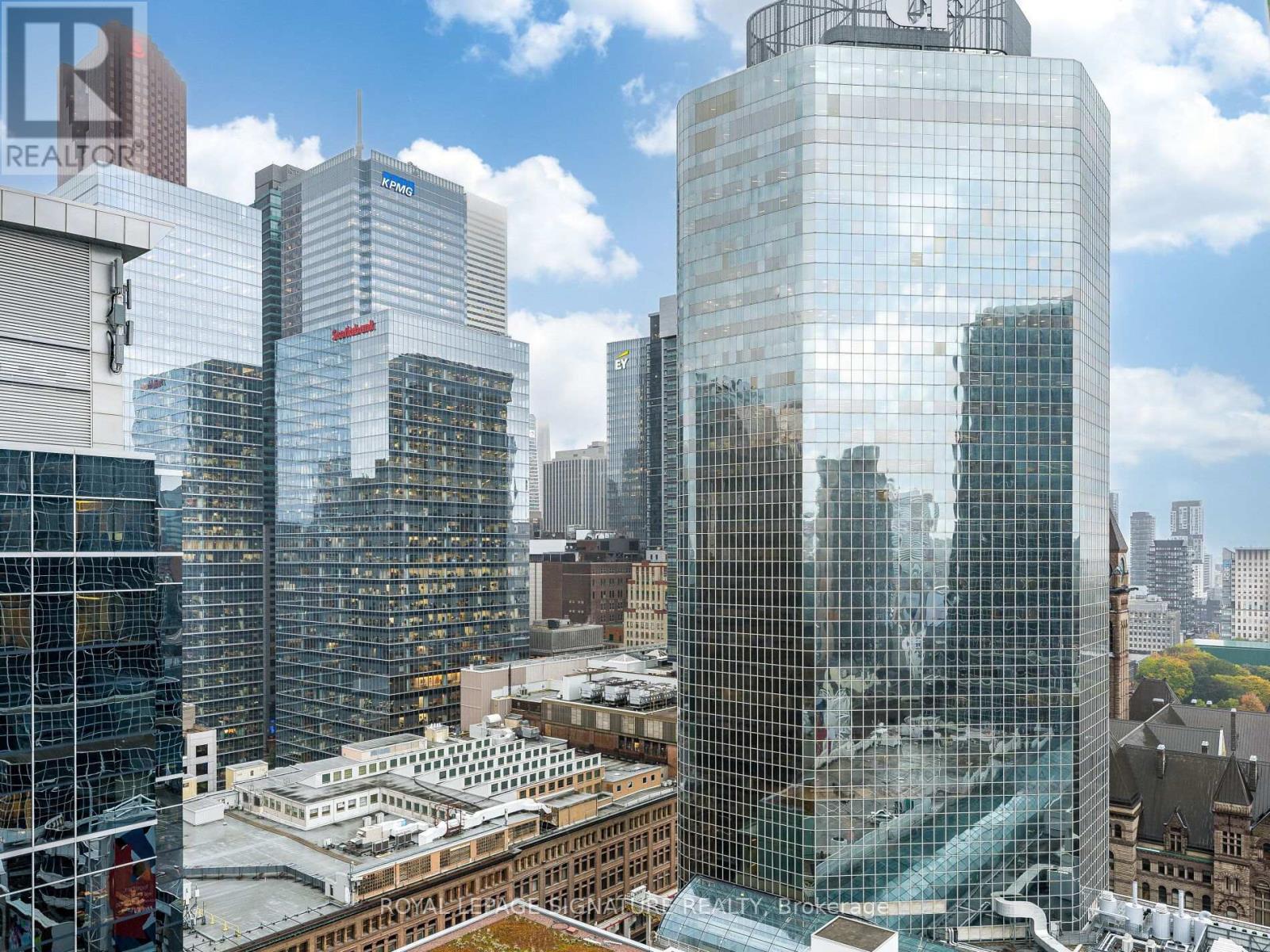 2107 - 197 Yonge Street, Toronto, Ontario  M5B 0C1 - Photo 21 - C12501062