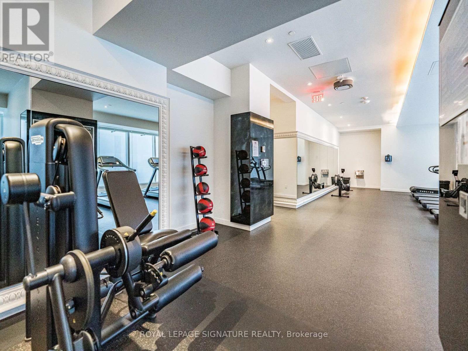 2107 - 197 Yonge Street, Toronto, Ontario  M5B 0C1 - Photo 30 - C12501062