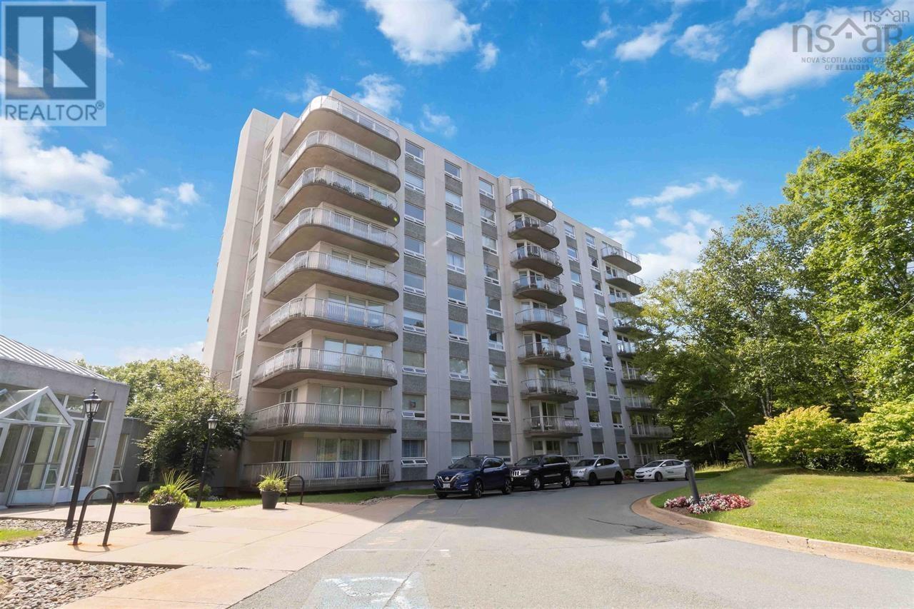 304 30 Brookdale Crescent, Dartmouth, Nova Scotia