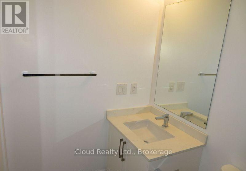 446 - 2450 Old Bronte Road, Oakville (Wm Westmount), Ontario  L6M 5P6 - Photo 18 - W12501060