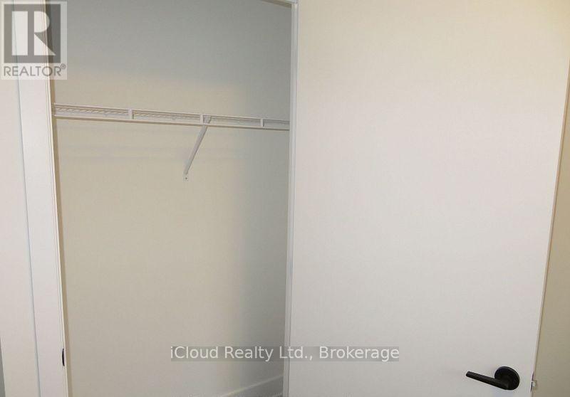 446 - 2450 Old Bronte Road, Oakville (Wm Westmount), Ontario  L6M 5P6 - Photo 21 - W12501060