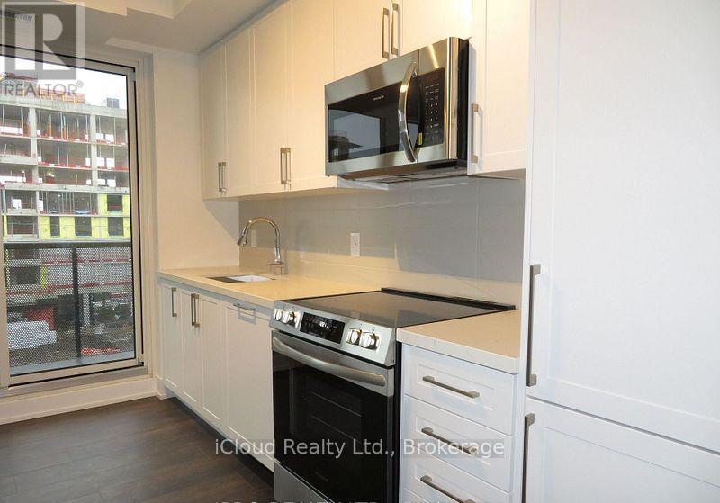 446 - 2450 Old Bronte Road, Oakville (Wm Westmount), Ontario  L6M 5P6 - Photo 7 - W12501060