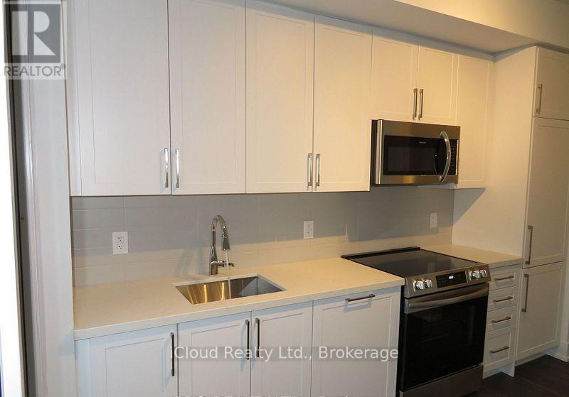 446 - 2450 Old Bronte Road, Oakville (Wm Westmount), Ontario  L6M 5P6 - Photo 9 - W12501060