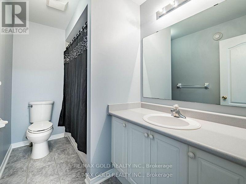 87 Buick Boulevard, Brampton, Ontario  L7A 3B7 - Photo 17 - W12501068