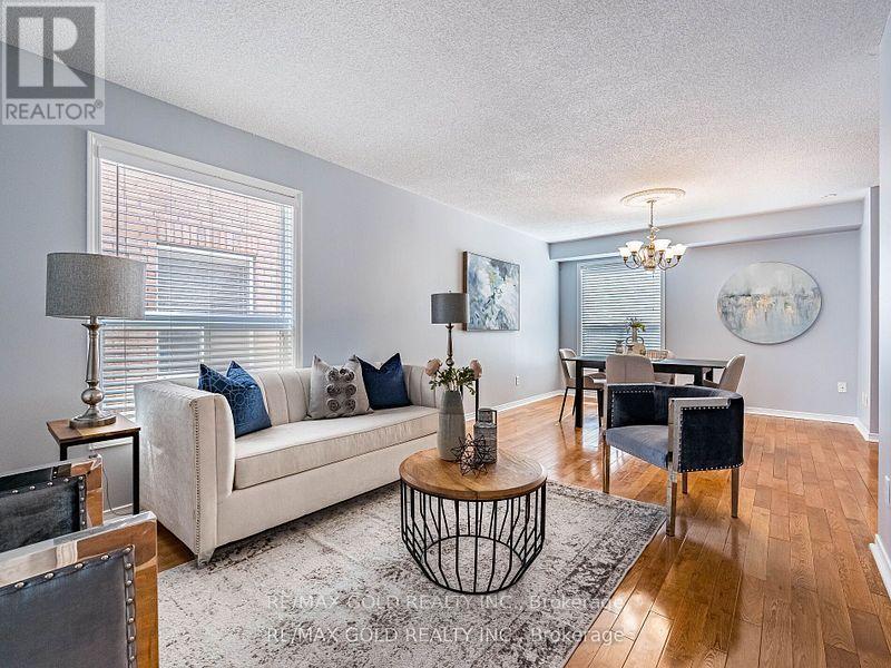 87 Buick Boulevard, Brampton, Ontario  L7A 3B7 - Photo 5 - W12501068