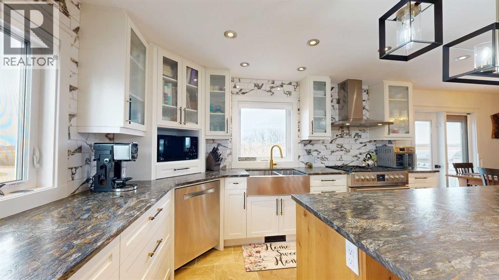 22037 Hwy 11, Rural Stettler No. 6, Alberta  T0C 2E0 - Photo 6 - A2268301