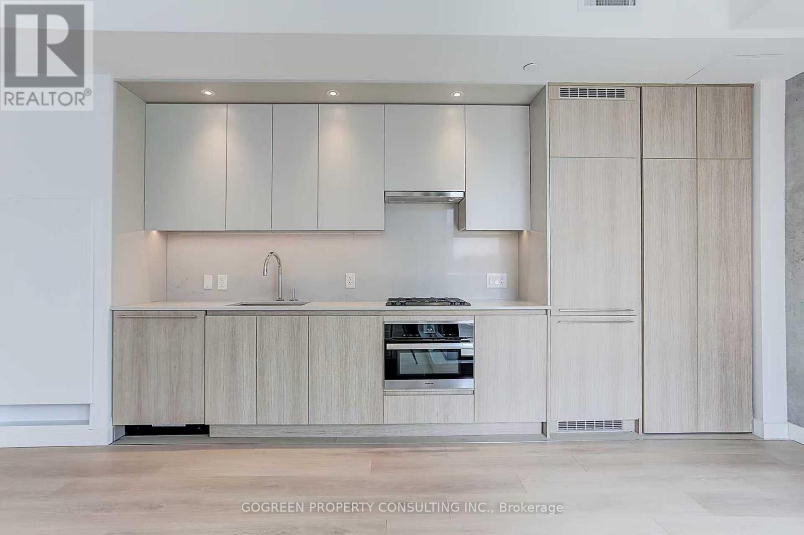 704 - 81 Wellesley Street E, Toronto, Ontario  M5Y 0C5 - Photo 6 - C12500952