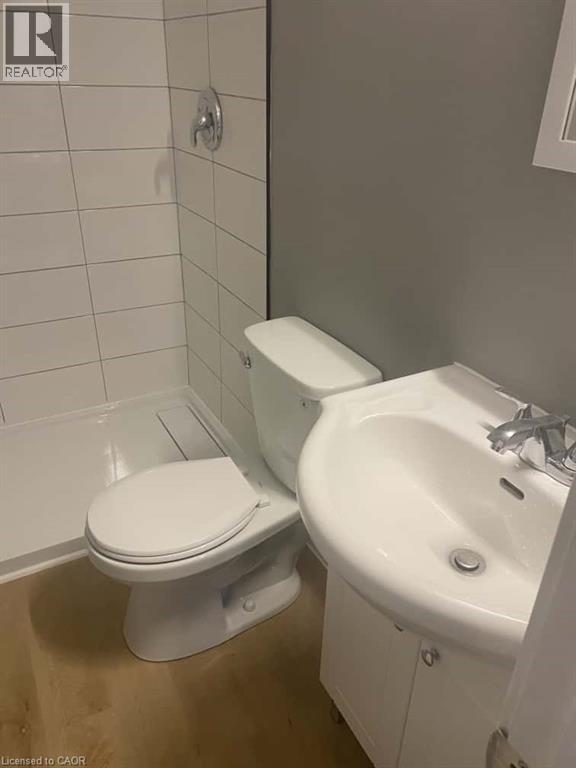 Photo 35 of 50 for 96 Emery Street W