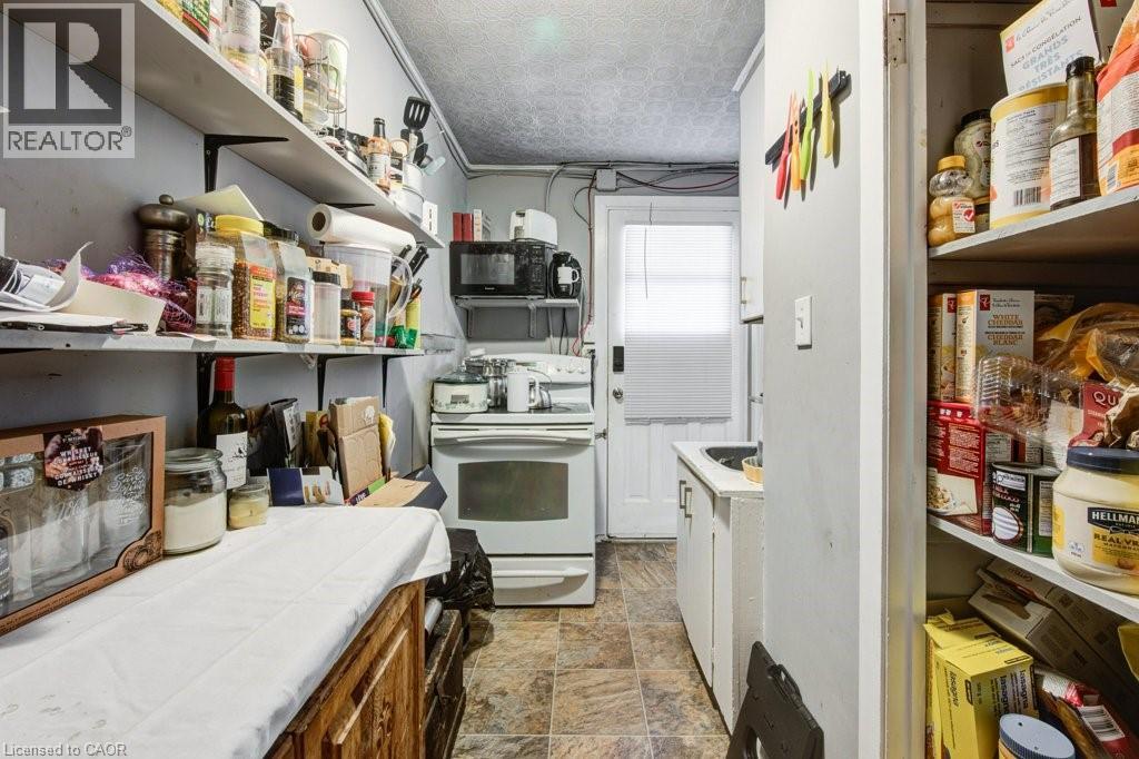 Photo 37 of 50 for 96 Emery Street W