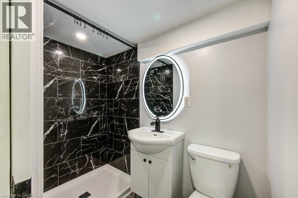 Photo 6 of 50 for 96 Emery Street W