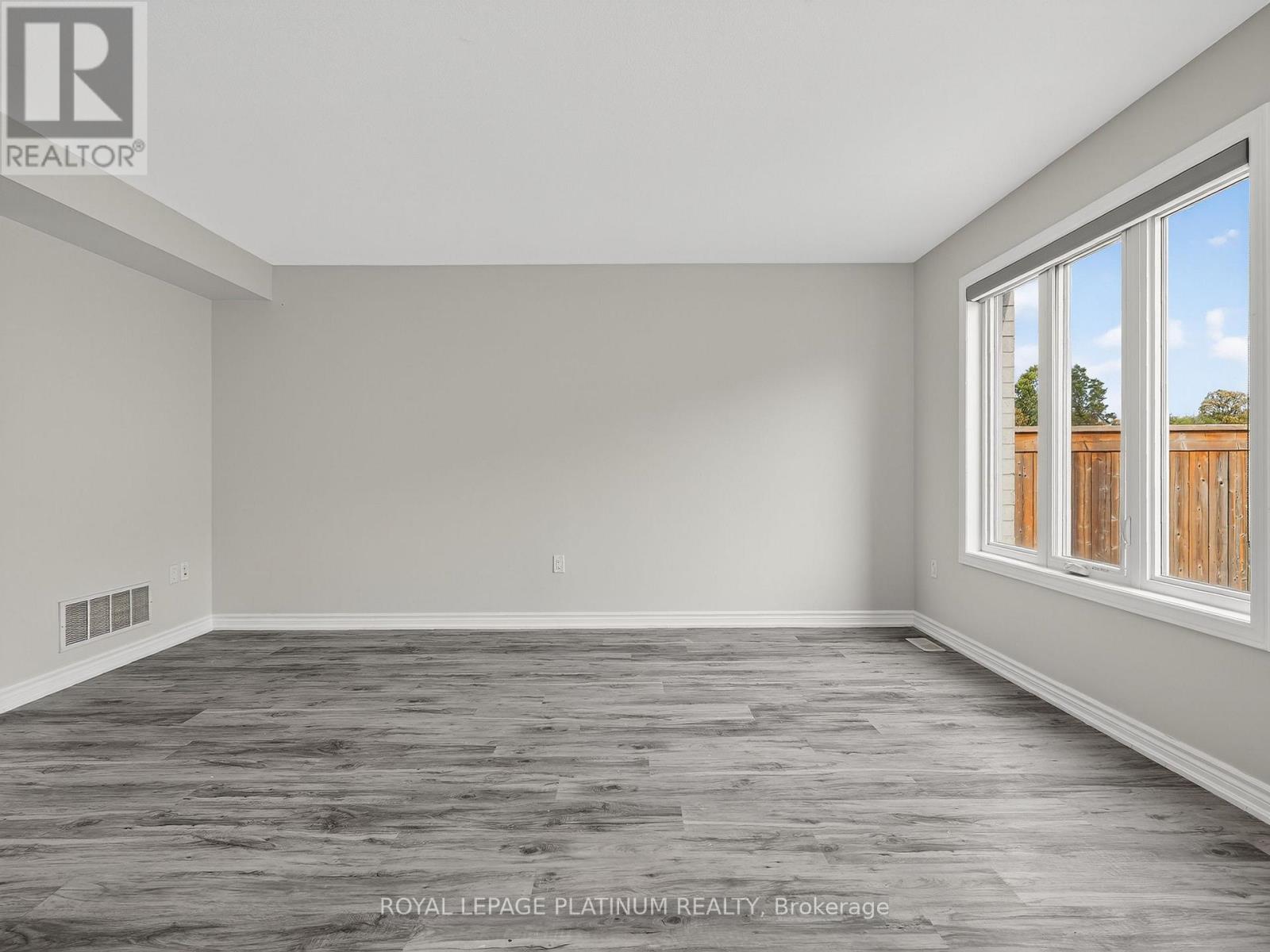 14 - 7945 Oldfield Road, Niagara Falls, Ontario  L2G 0Z4 - Photo 12 - X12501092