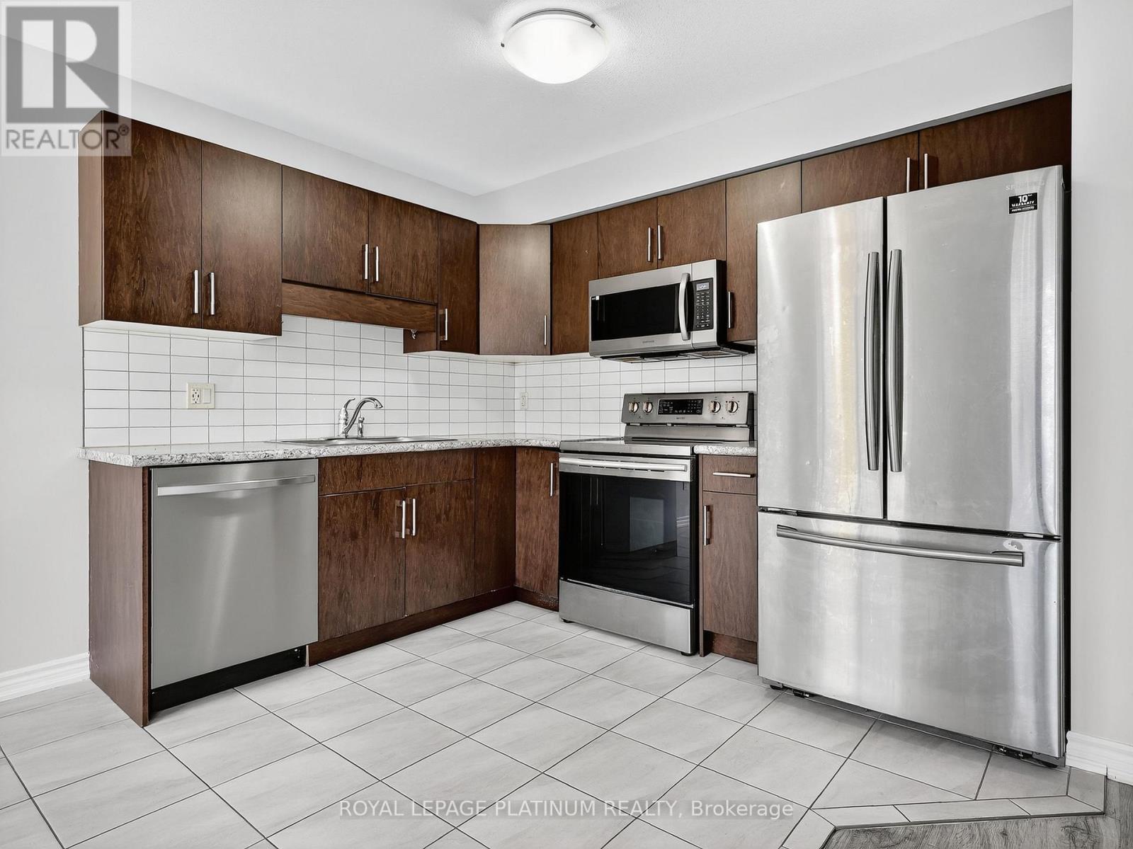 14 - 7945 Oldfield Road, Niagara Falls, Ontario  L2G 0Z4 - Photo 13 - X12501092