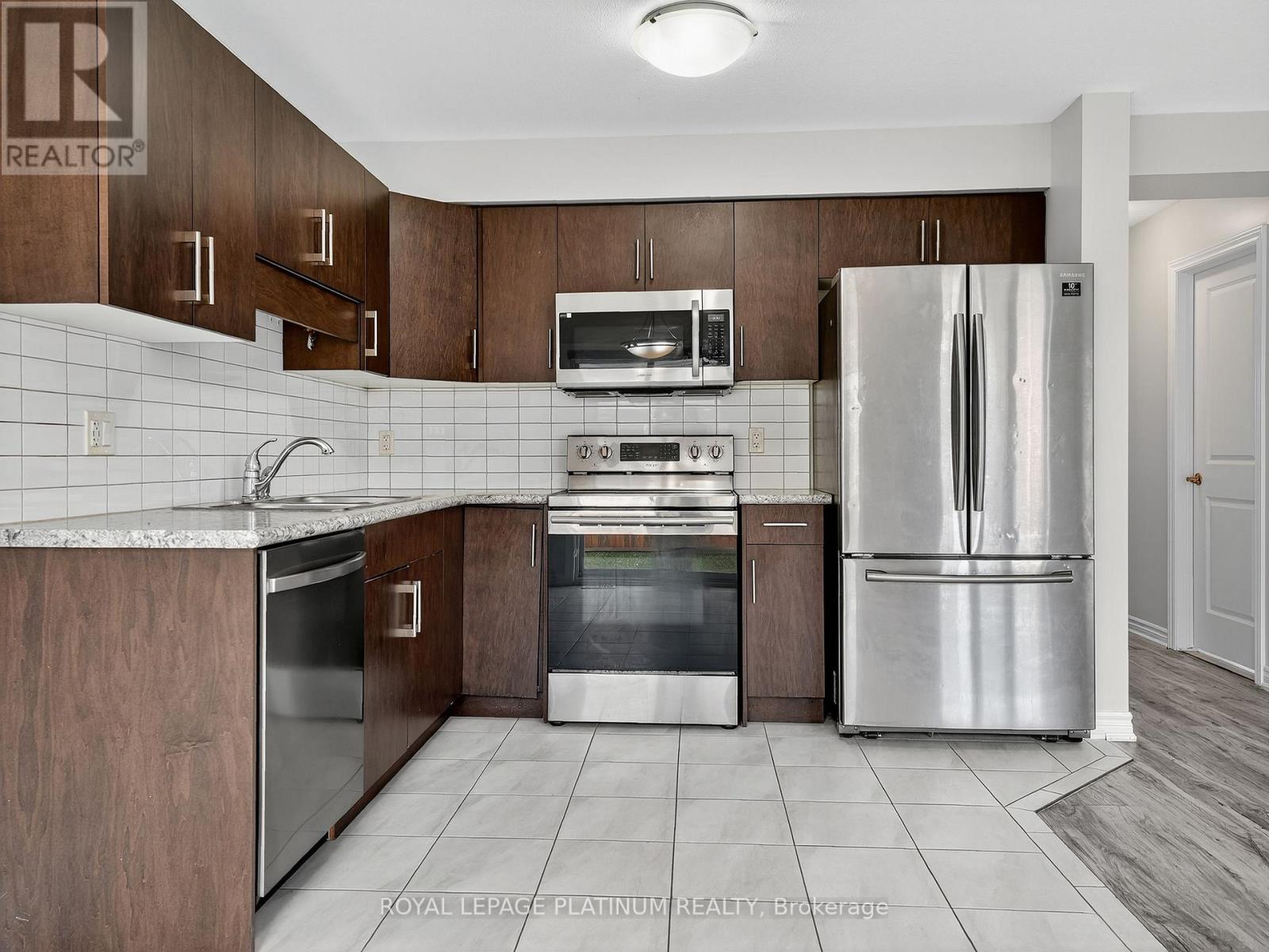 14 - 7945 Oldfield Road, Niagara Falls, Ontario  L2G 0Z4 - Photo 14 - X12501092