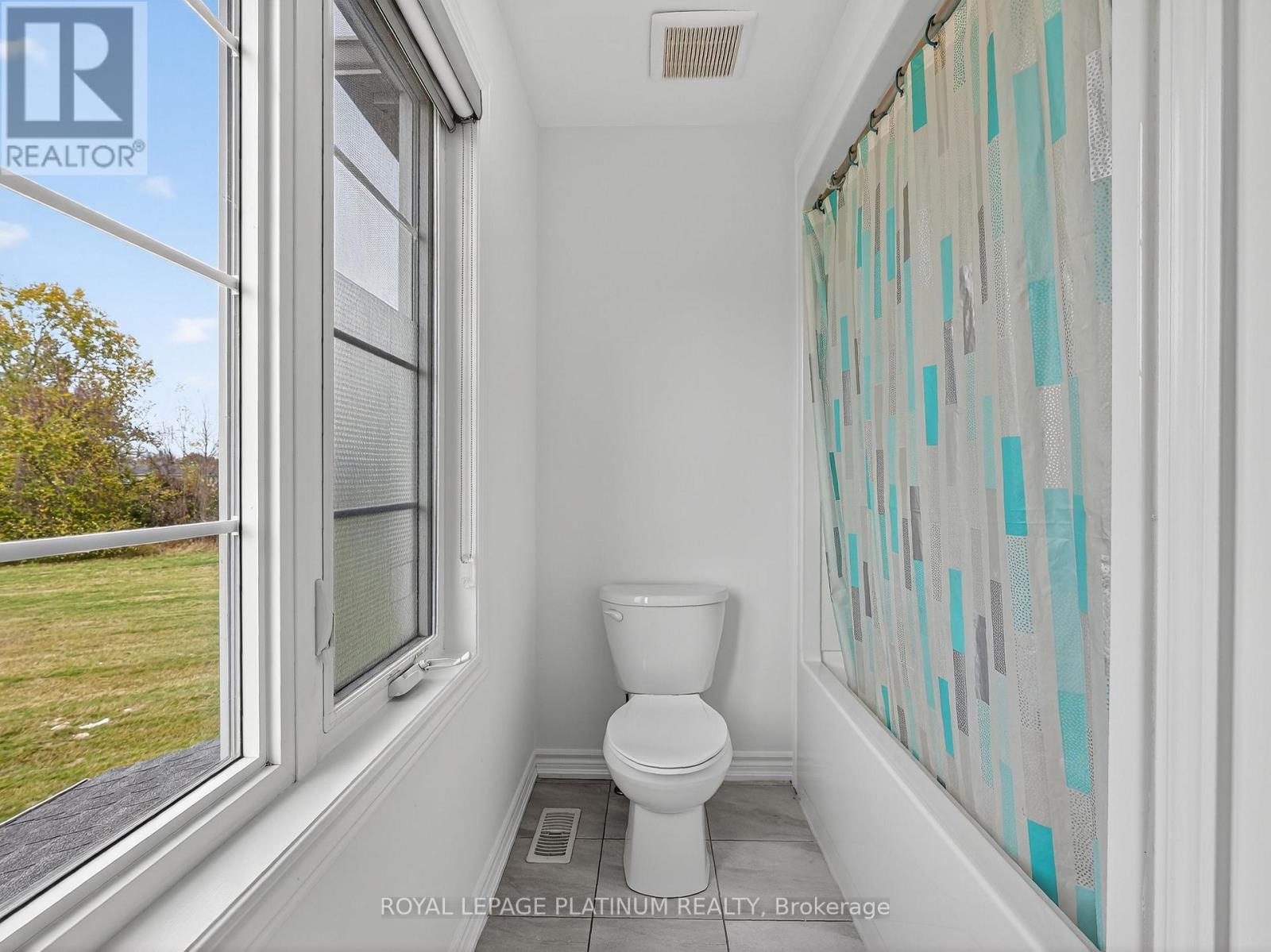 14 - 7945 Oldfield Road, Niagara Falls, Ontario  L2G 0Z4 - Photo 23 - X12501092