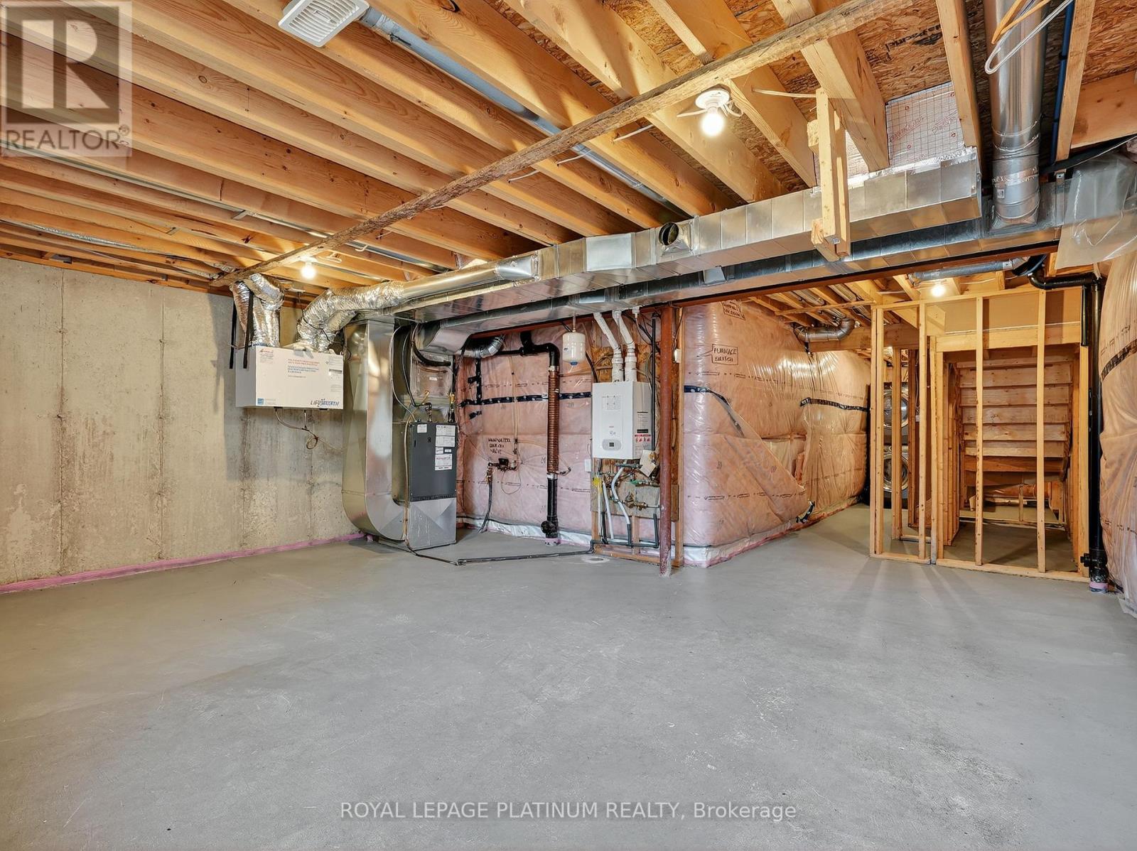 14 - 7945 Oldfield Road, Niagara Falls, Ontario  L2G 0Z4 - Photo 31 - X12501092