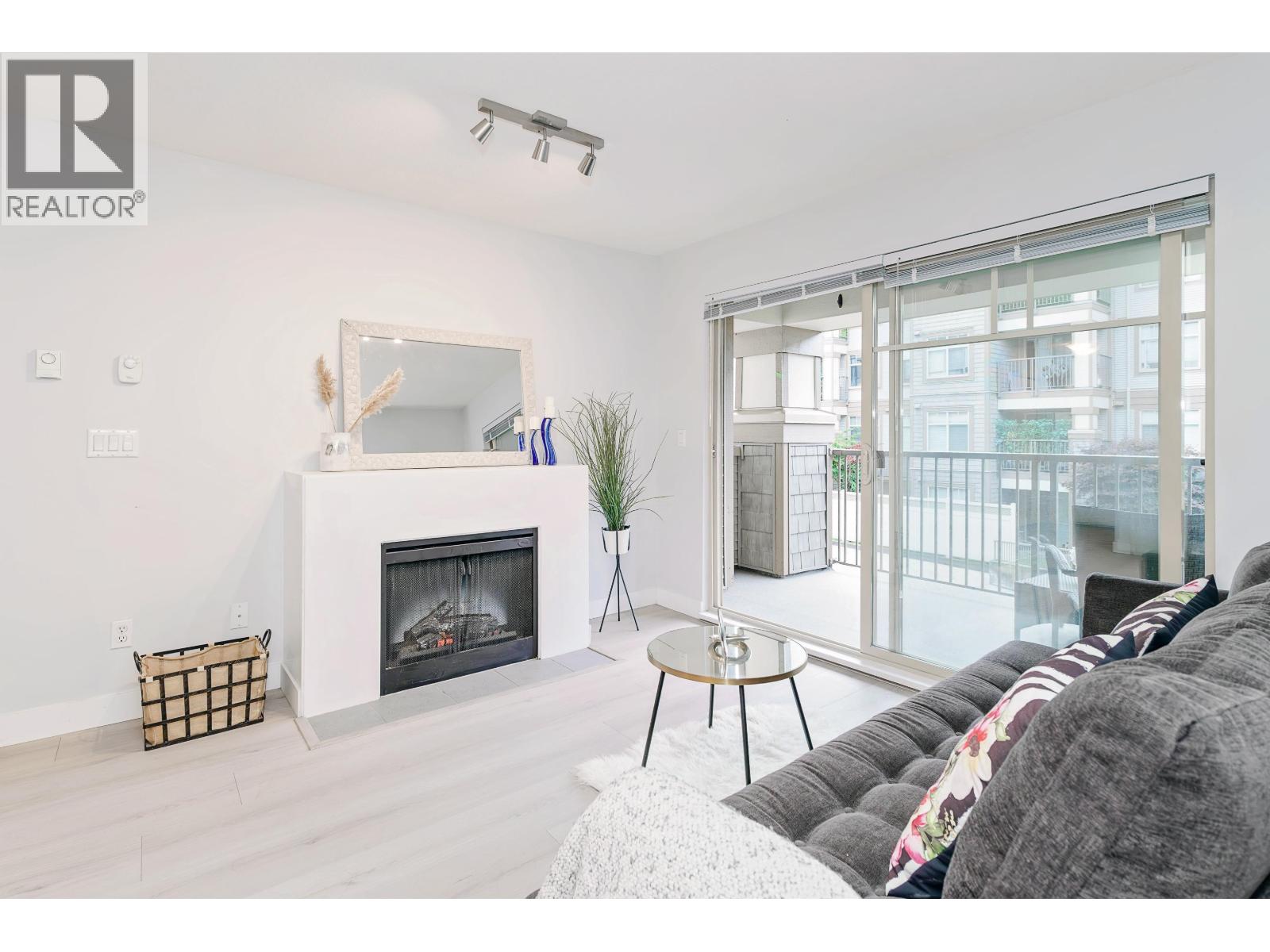 208 12248 224 STREET, Maple Ridge, British Columbia