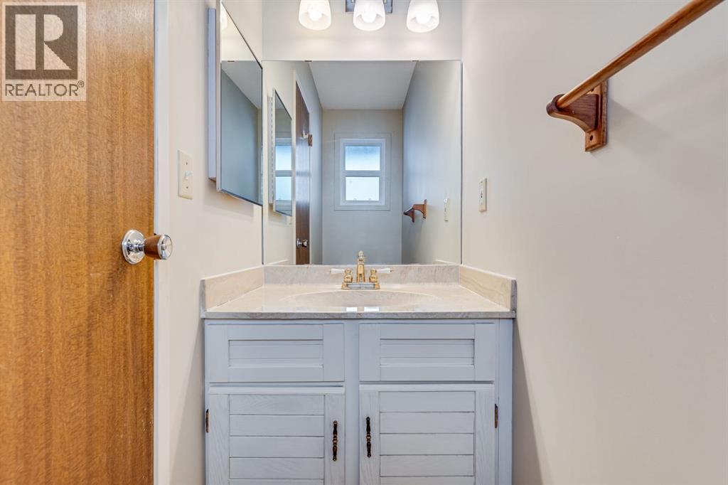 4620 31 Avenue Ne, Calgary, Alberta  T1Y 1G9 - Photo 18 - A2267056