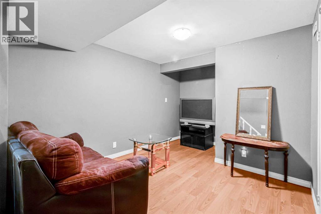 55 Penworth Close Se, Calgary, Alberta T2A 5N4 - Photo 30 - A2239575