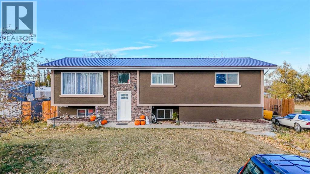 361 W 300 N, Raymond, Alberta
