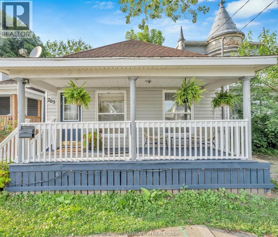 203 Park STREET, Chatham, Ontario