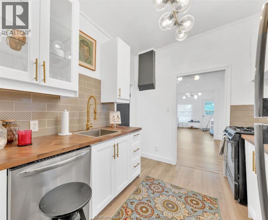 203 Park Street, Chatham, Ontario  N7M 3S1 - Photo 5 - 25027753