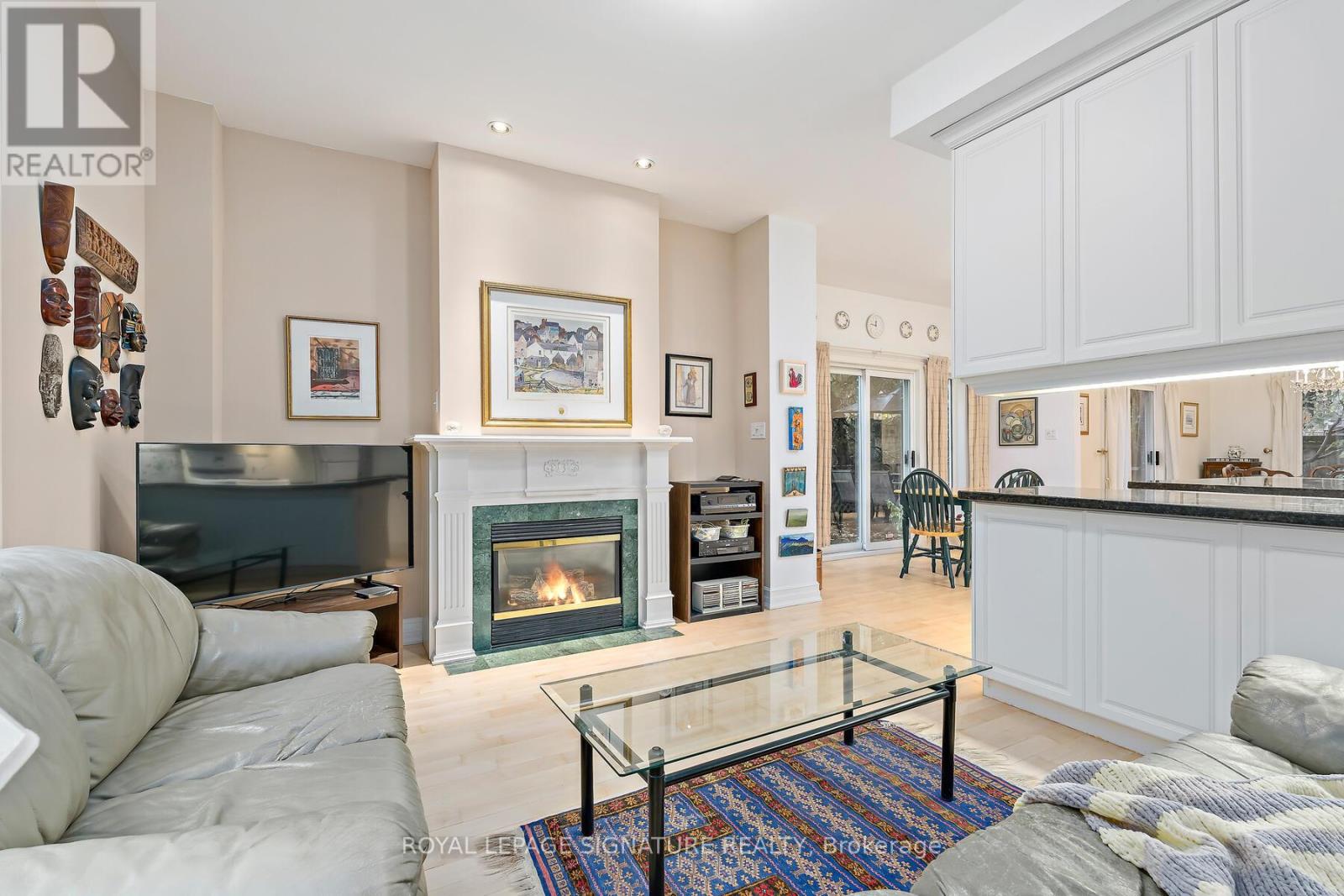 110 Bowmore Road, Toronto, Ontario  M4L 3J2 - Photo 16 - E12501112