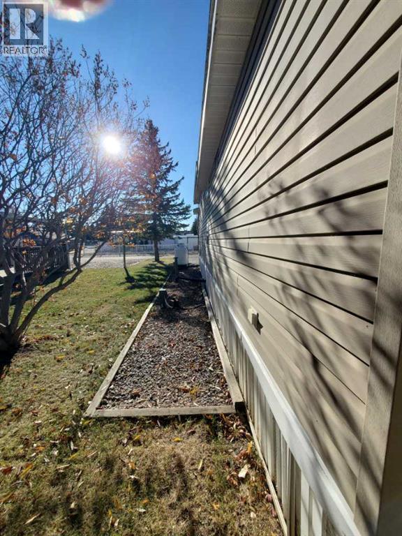 61 Points West Resort, Sylvan Lake, Alberta  T4S 1T3 - Photo 6 - A2267961