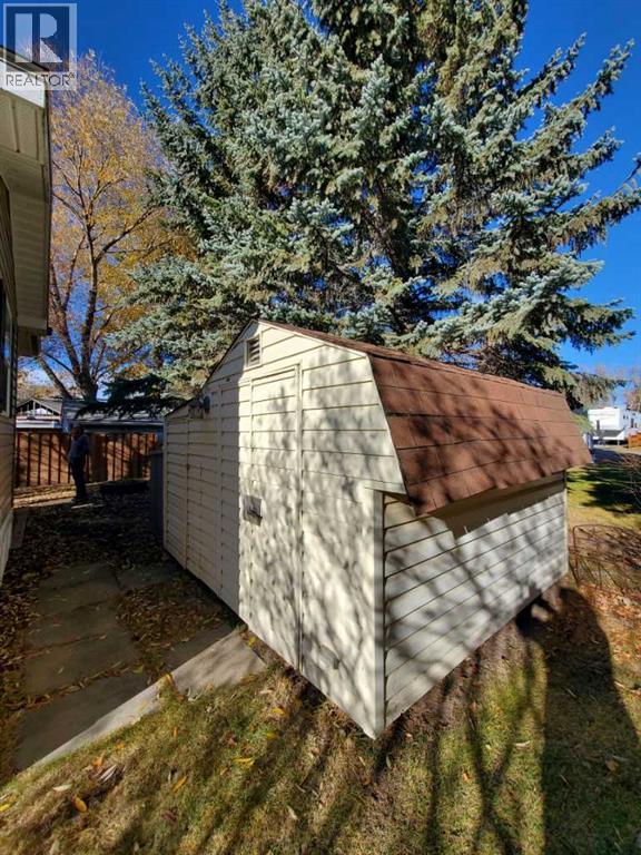 61 Points West Resort, Sylvan Lake, Alberta  T4S 1T3 - Photo 10 - A2267961