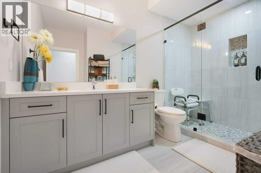 424 Discovery Place Sw, Calgary, Alberta  T3H 3Y3 - Photo 46 - A2237770