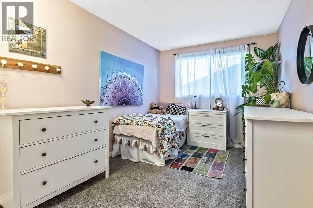 106 Woodfield Close Sw, Calgary, Alberta  T2W 3V4 - Photo 23 - A2268013