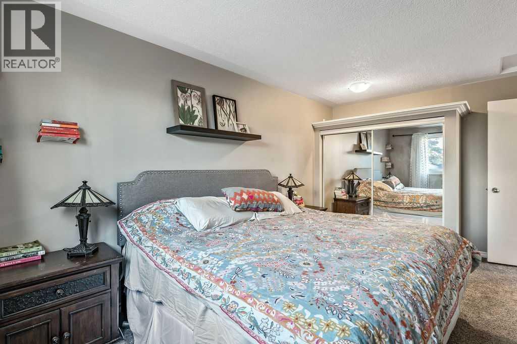 106 Woodfield Close Sw, Calgary, Alberta  T2W 3V4 - Photo 22 - A2268013