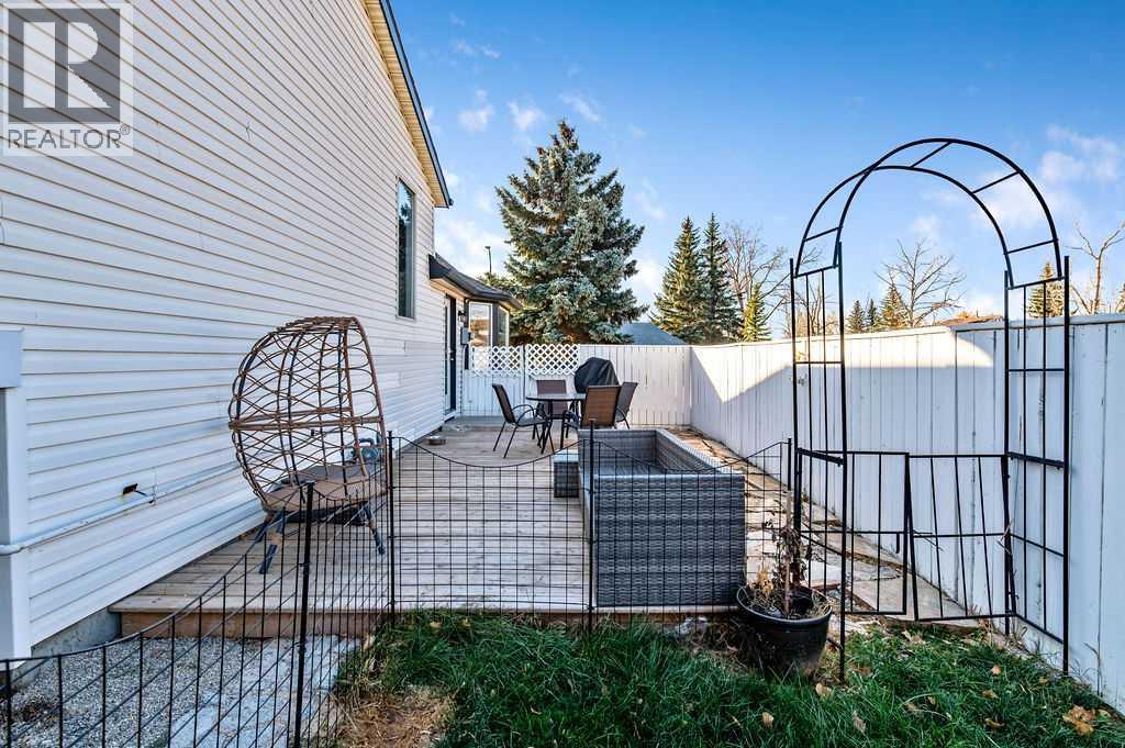 106 Woodfield Close Sw, Calgary, Alberta  T2W 3V4 - Photo 36 - A2268013