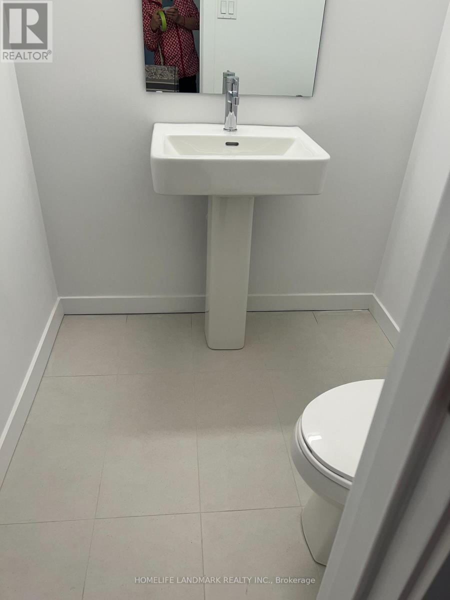 19 - 117 Marydale Avenue, Markham, Ontario  L3S 0E3 - Photo 5 - N12501100