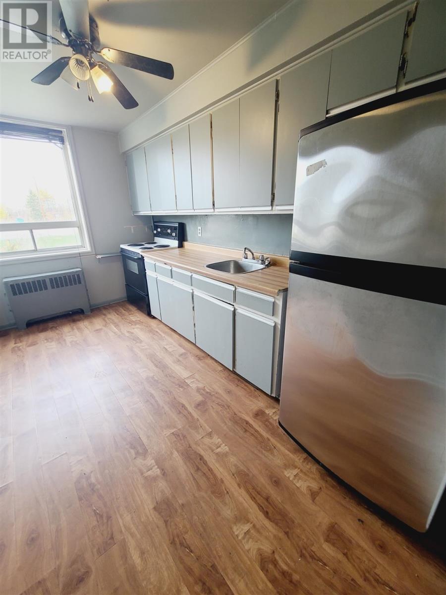 2-115 Hillside Dr N, Elliot Lake, Ontario  P5A 1W6 - Photo 4 - SM252863