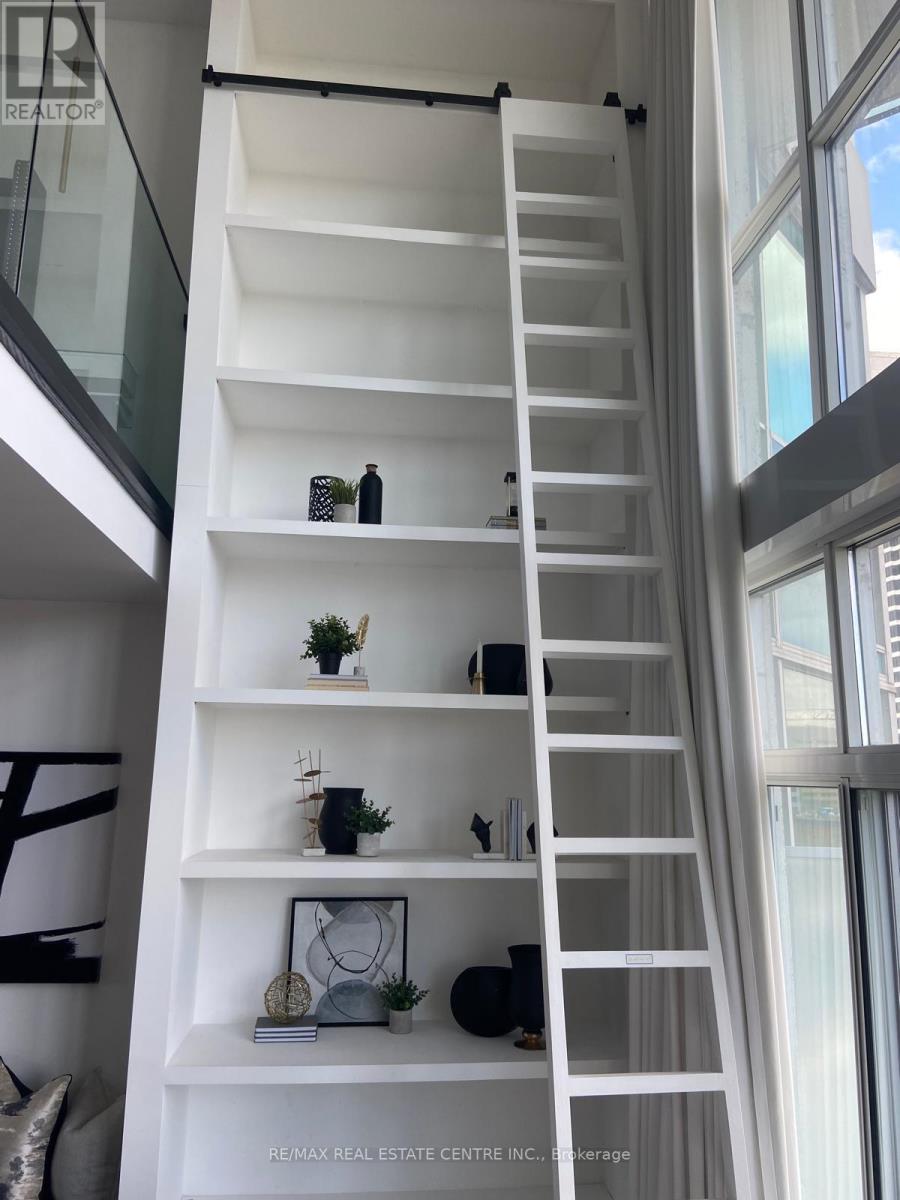 503 - 220 Burnhamthorpe Road W, Mississauga, Ontario  L5B 4N4 - Photo 27 - W12500786